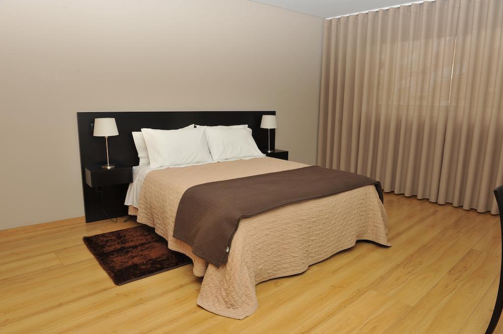 Hotel Pensão Santo António Vila Nova de Famalicão Habitación foto